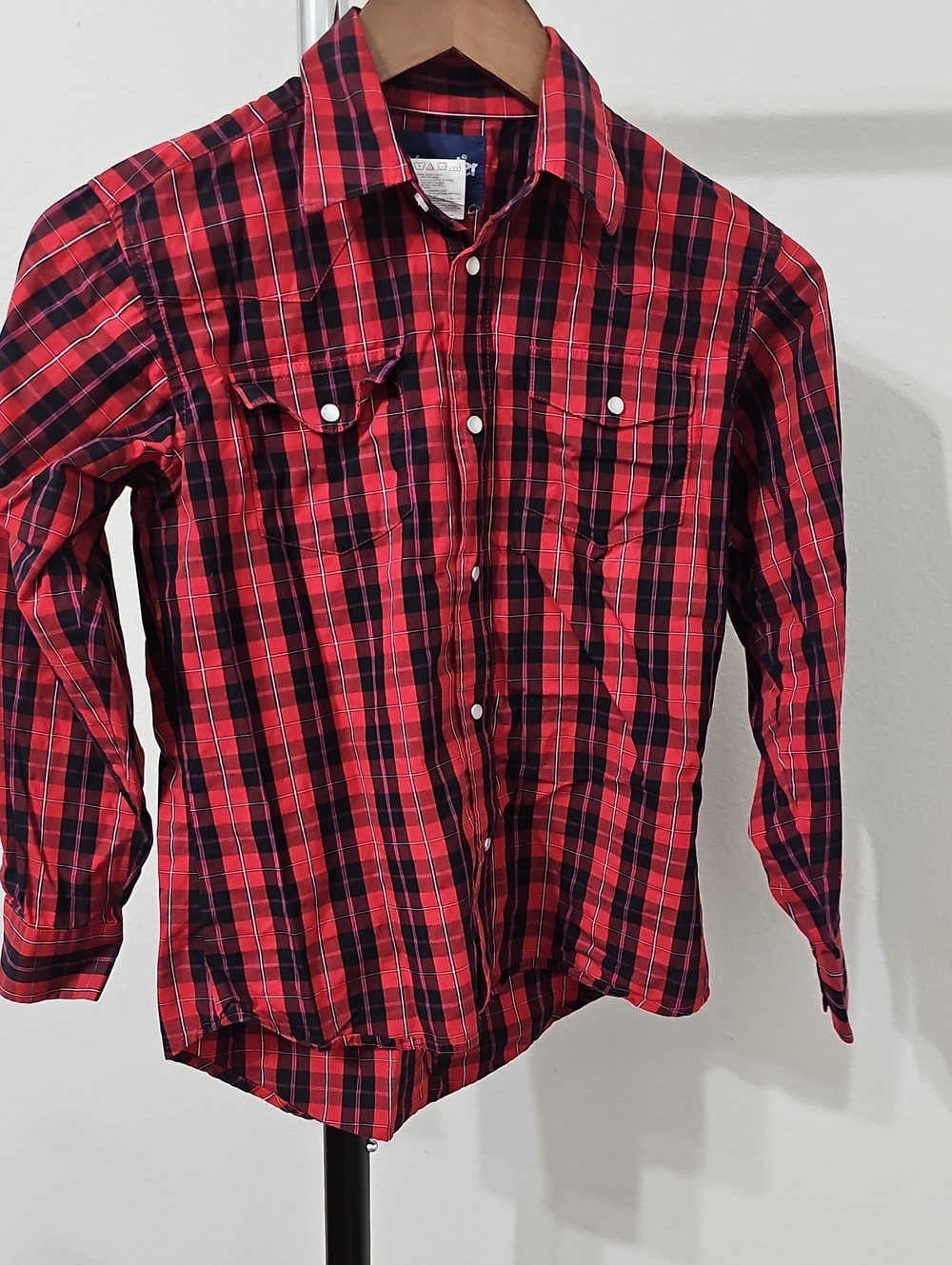 Wrangler Boys Youth L 10-12 Red Black Plaid Western Pearl Snap Shirt Long Sleeve